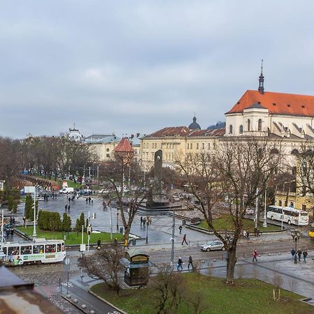 Квартира В Центрі На Вулиці Валова 21 Leópolis Exterior foto